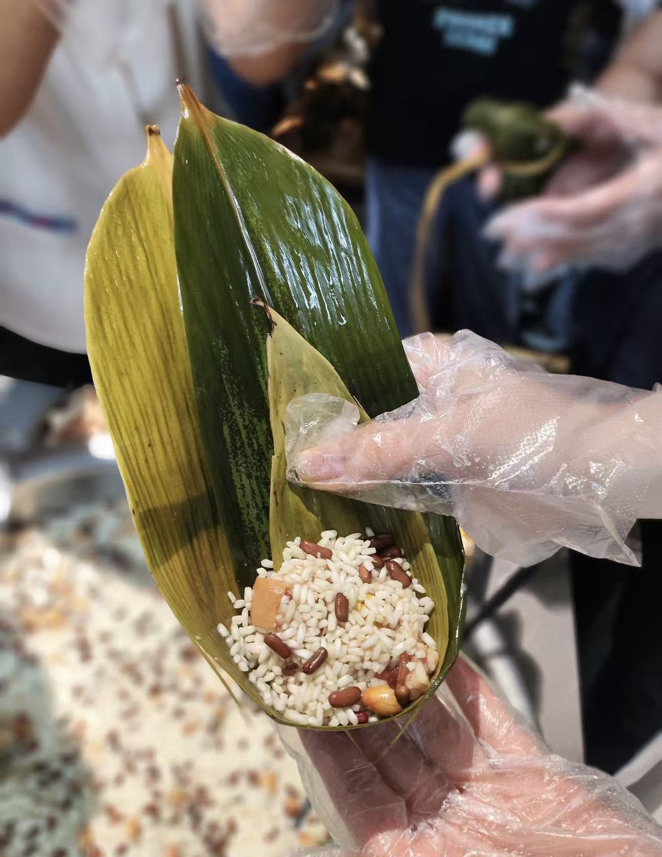 Fragrant Rice Leaves, Lasting Team Bond — A Record of Yibaling’s Dragon Boat Festival Team Building Event